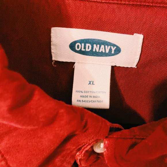 Red button down! - Picture 2 of 2